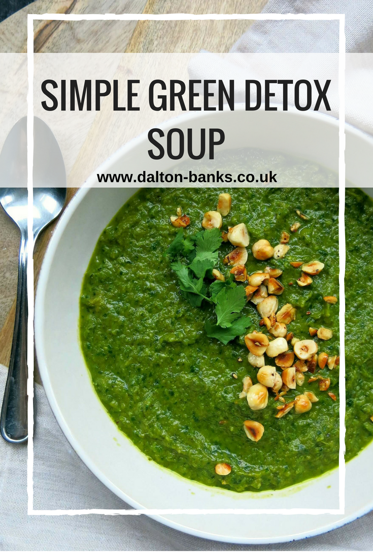Green detox soup 