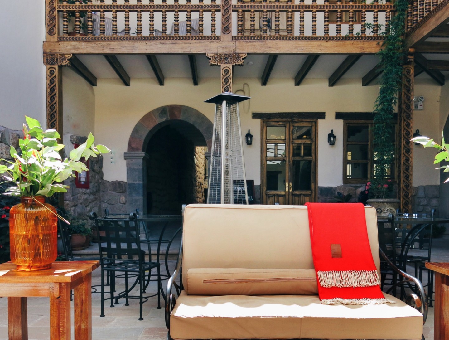 Where To Stay In Cusco, Peru. Including budget hostel and luxury hotel options!